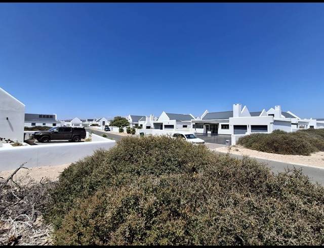LAND FOR SALE IN BRITANNIA BAY